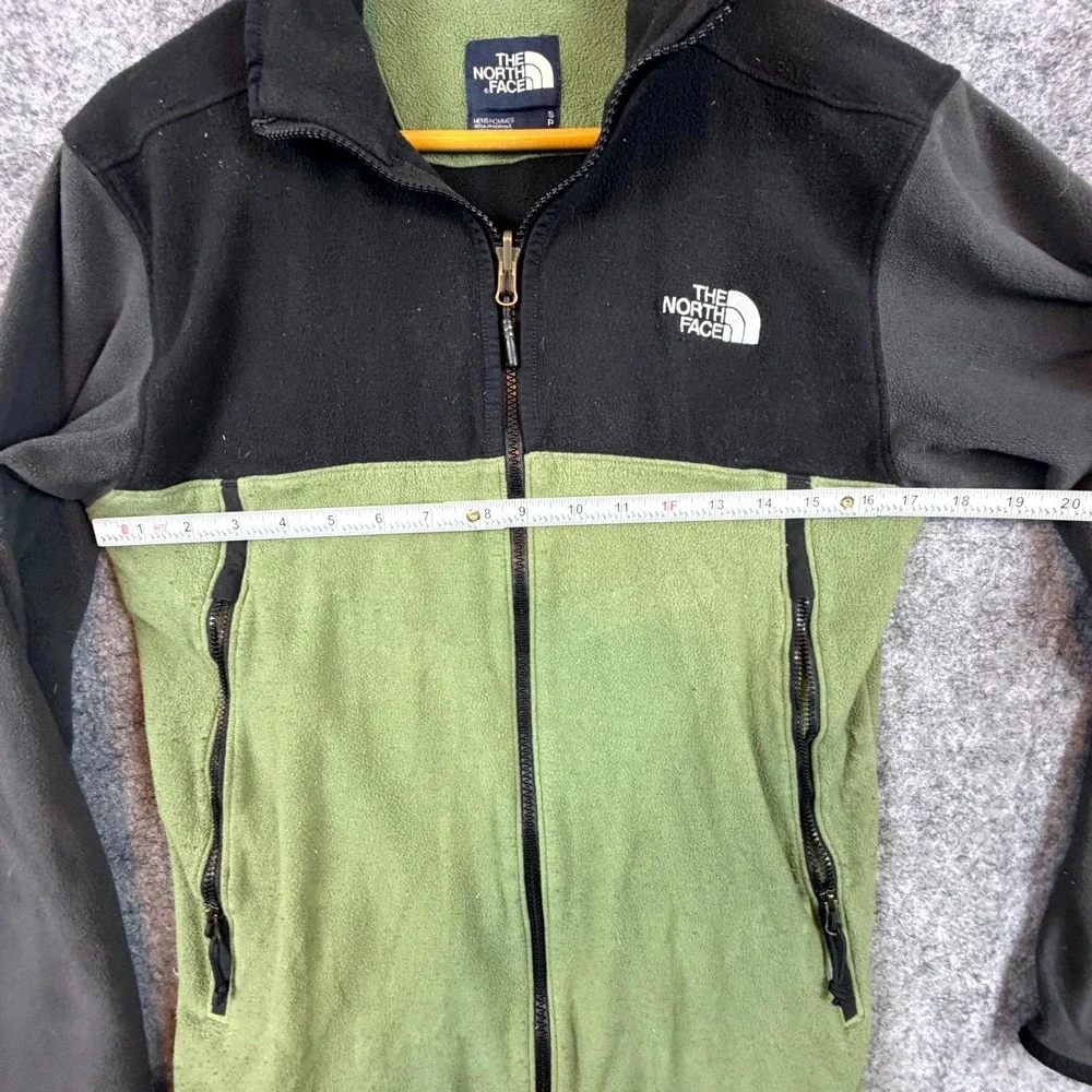 The North Face clothing sizes